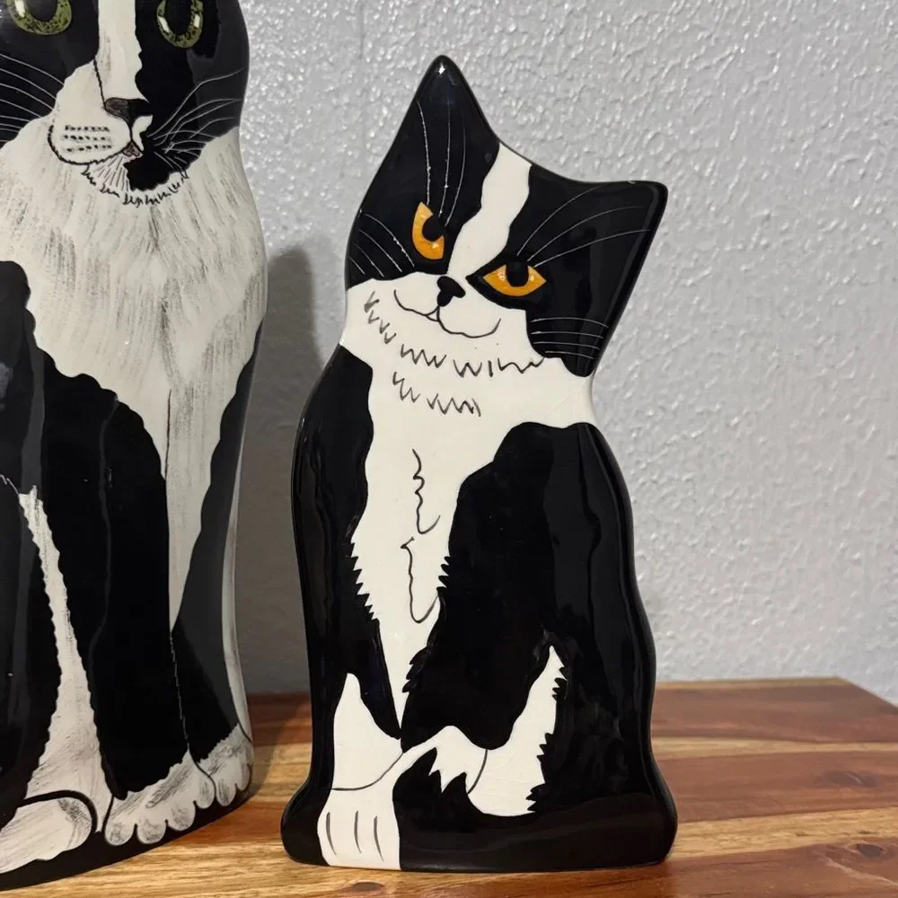 Ceramic Black White Tuxedo Cat Flower Vase by Cats By Nina Lyman Artist Decor